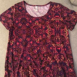 LuLaRoe Classic T- Size L